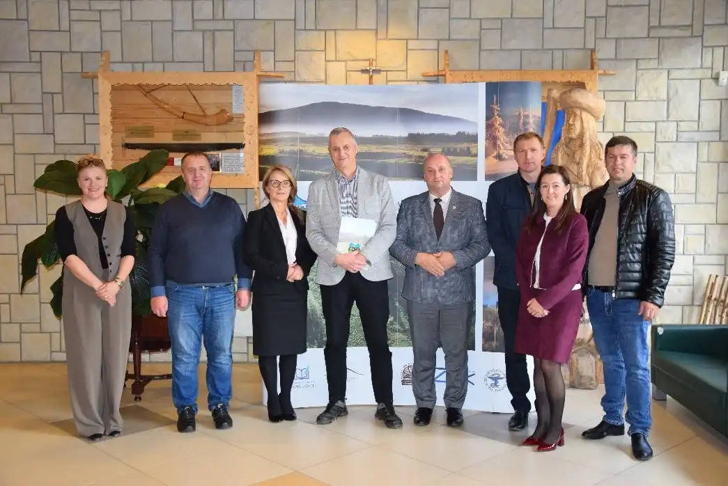 Drogi i kanalizacja w Gminie Jabłonka. Podpisano nowe umowy