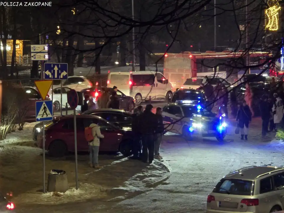 Alarm pożarowy w sklepie w Zakopanem. Ewakuowano około 100 osób