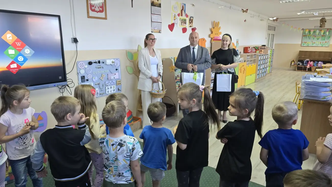 Samorządowcy odwiedzili najmłodszych. Dzień Dziecka w Gminie Jabłonka