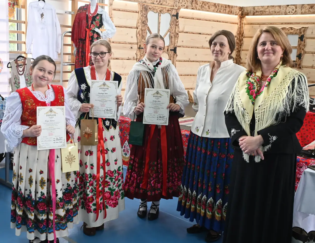 Młodzi strażnicy tradycji w akcji. XXV Potyczki Szkolne w Czarnym Dunajcu