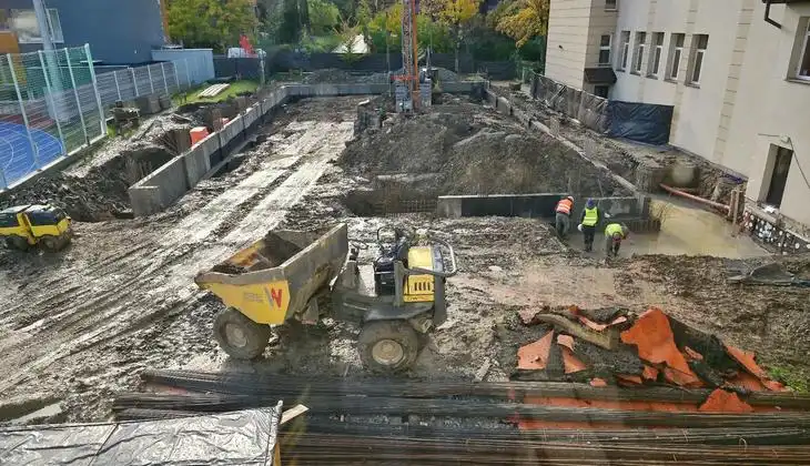 Nowa hala przy „Jedynce” w Zakopanem rośnie w oczach