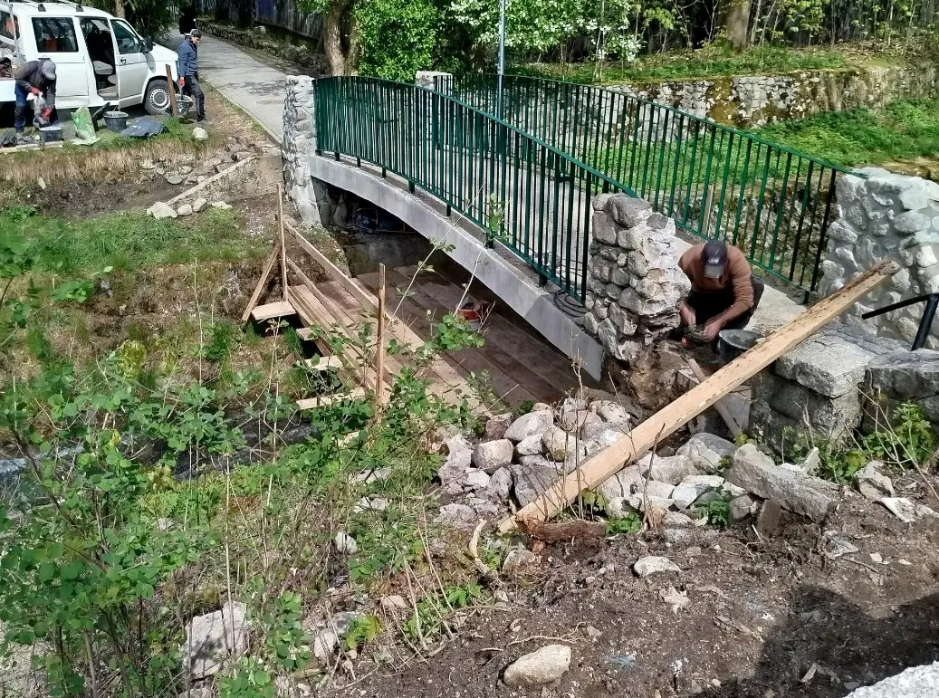 Remont przy ul. Sienkiewicza. Mostek na Potoku Bystra będzie nieprzejezdny