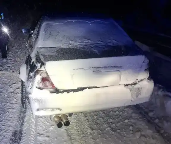 Zakopiańska policja zatrzymała „drifterów”. Auta na lawecie, mandaty po 1000 zł