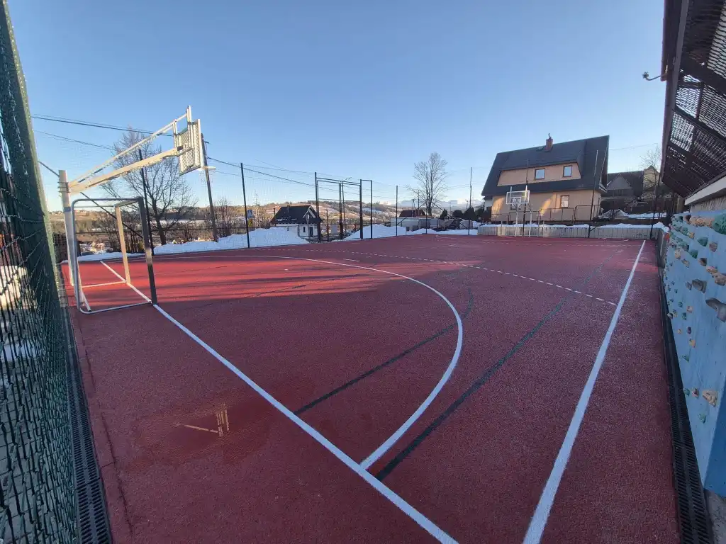 Nowe boisko w Bańskiej Niżnej już gotowe