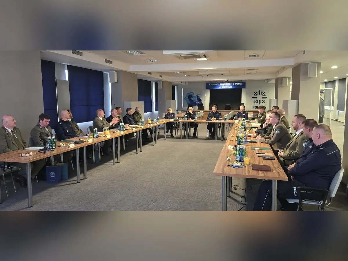 Bezpieczeństwo turystów i ochrona natury. Ważna narada w Krakowie