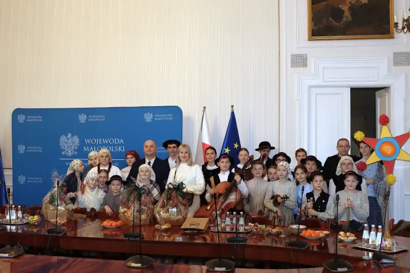 Mały Owcok kolędował w najważniejszych instytucjach Małopolski. Pierwszy taki występ zespołu z Jabłonki