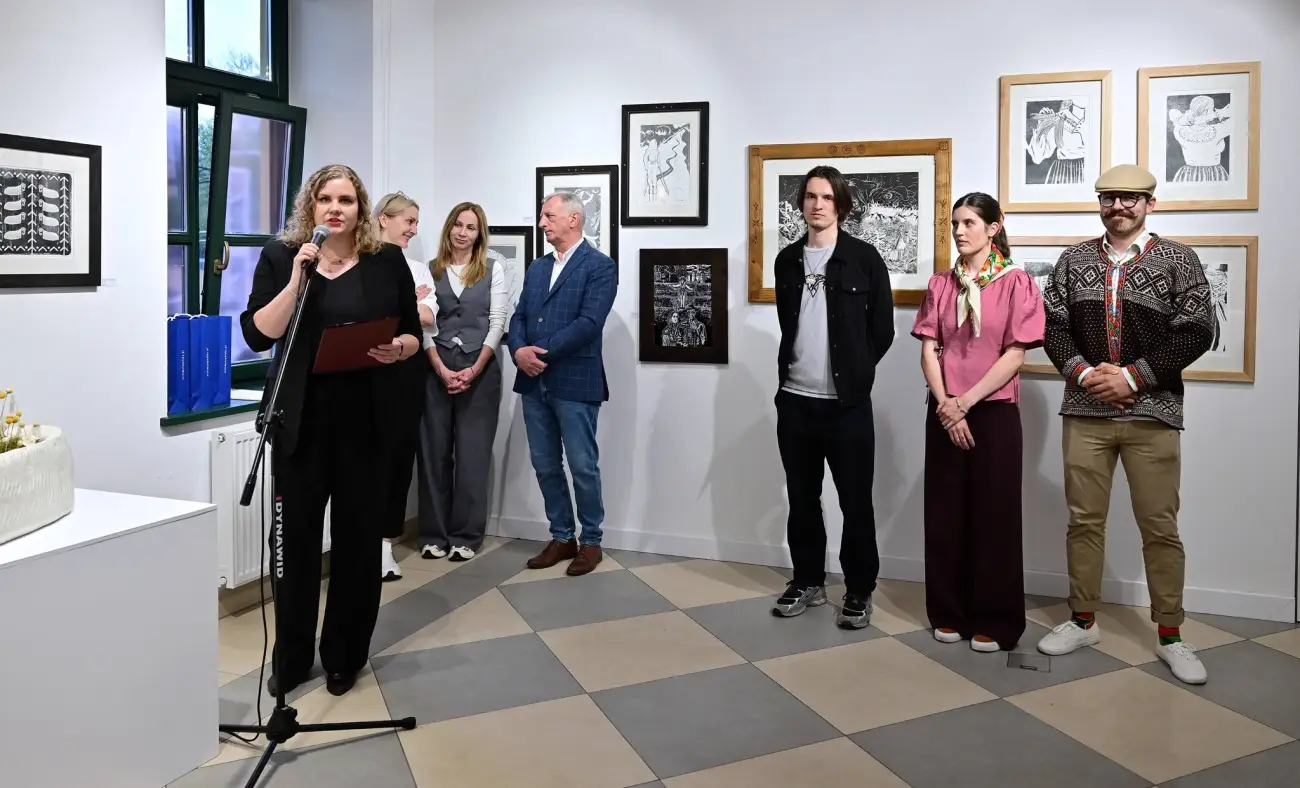 Artystyczny dialog z tradycją. Nowa wystawa w Stacji Kultura Zakopane