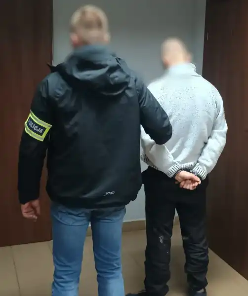Zakopane i Biały Dunajec. Policja skutecznie namierzyła poszukiwanych. Obaj trafili do więzienia