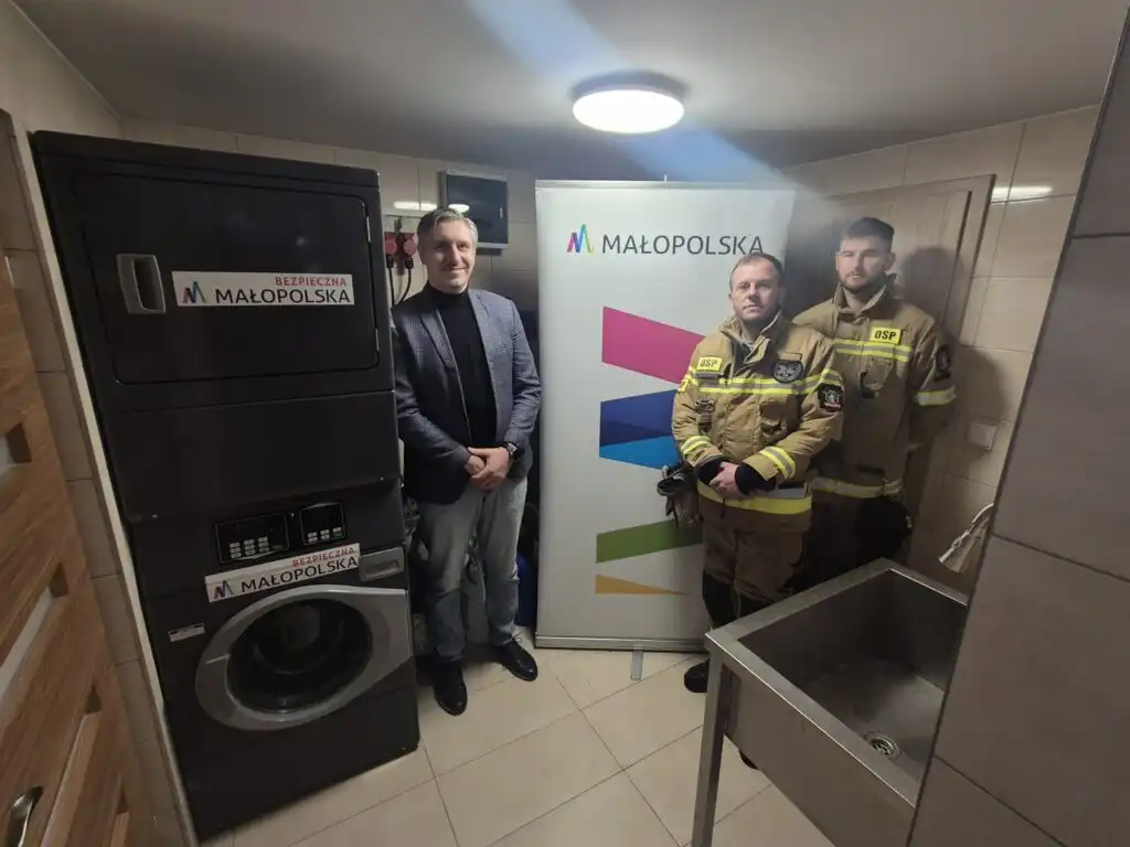 Nowy sprzęt pralniczo-suszący dla OSP Bańska Niżna
