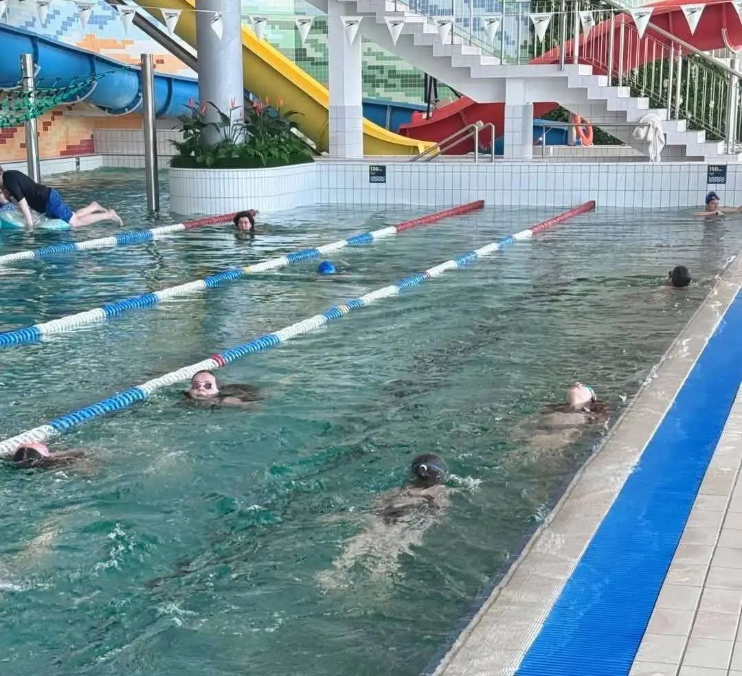 Termy pełne uczniów. Trwa program Już pływam w Zakopanem