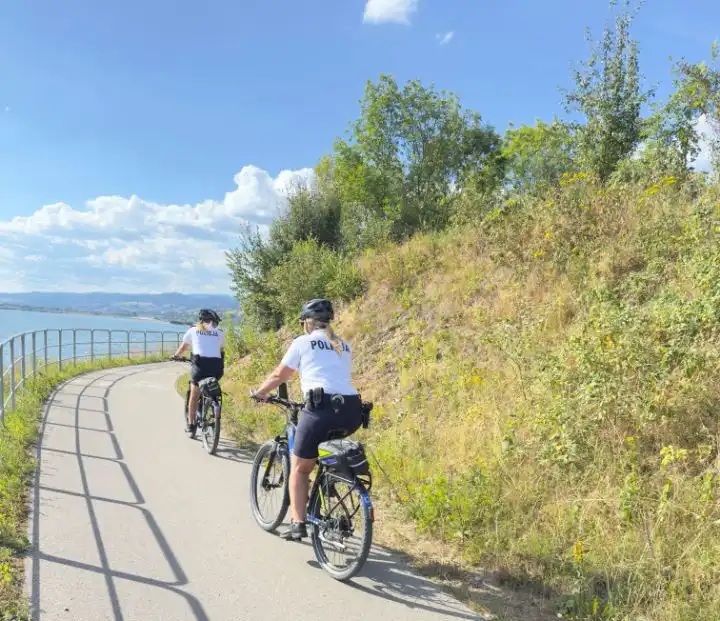 Nietrzeźwi rowerzyści nad Jeziorem Czorsztyńskim