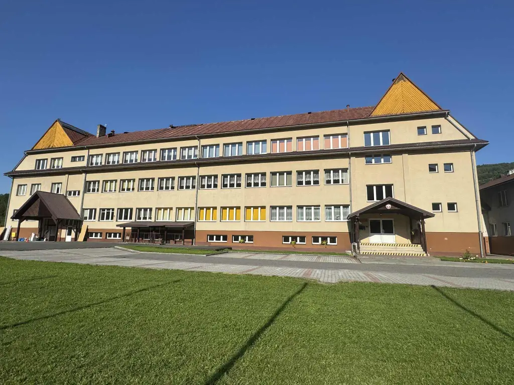 Zespół Szkolno-Przedszkolny w Tylmanowej przejdzie modernizację. Uczniowie zyskają nowoczesną i energooszczędną szkołę