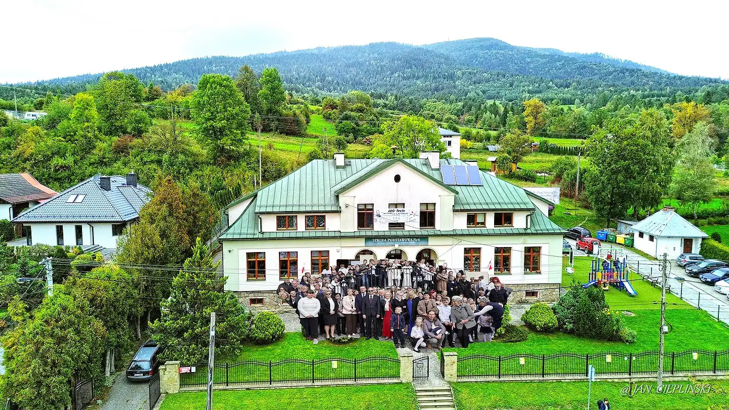 Burmistrz Leszek Świder: Mamy 50 tys. zł. Sukces Rabki-Zdroju w projekcie „Mała szkoła BIS”.