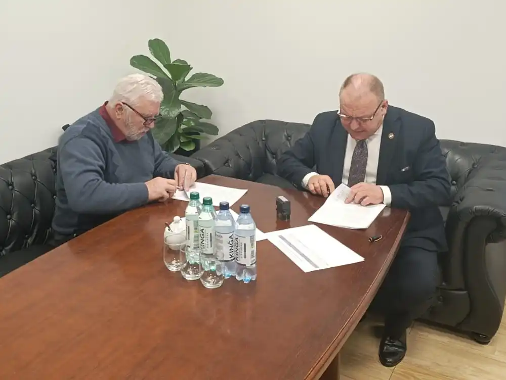 Po nowym roku ruszy budowa kanalizacji na ul. Ogrodowej i Szkolnej w Grywałdzie, umowa podpisana