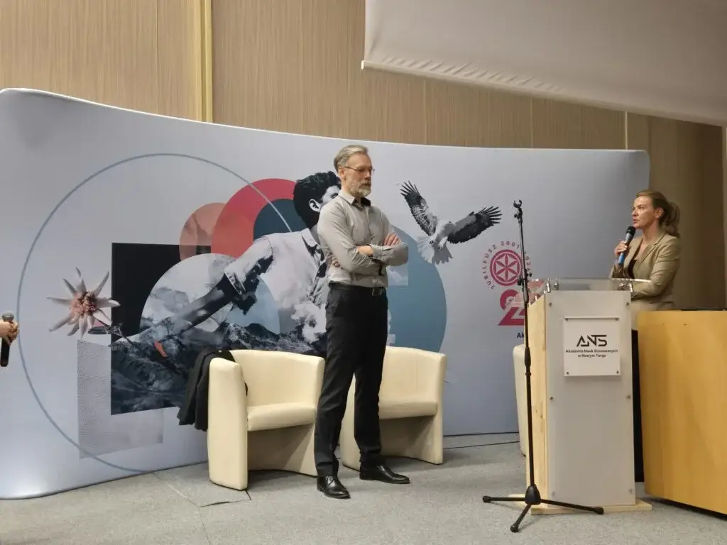 Lekarz TOPR o walce z czasem. Wyjątkowy wykład w nowotarskiej ANS