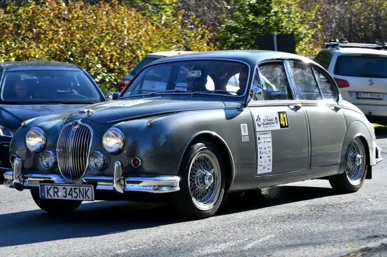 Rajd Żubrów powraca do Zakopanego. Na starcie 100 załóg