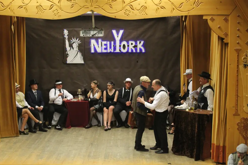 Miłość, magia i Ameryka. Zielony Jawor na scenie w Łopusznej