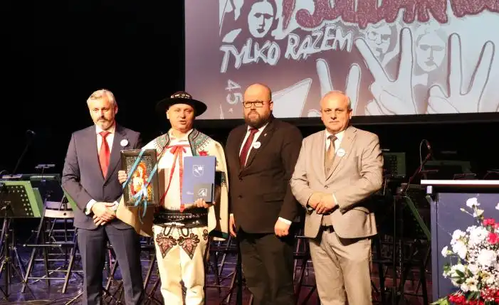 Czterdzieści pięć lat nowotarskiej Solidarności. Uroczysty jubileusz z udziałem władz