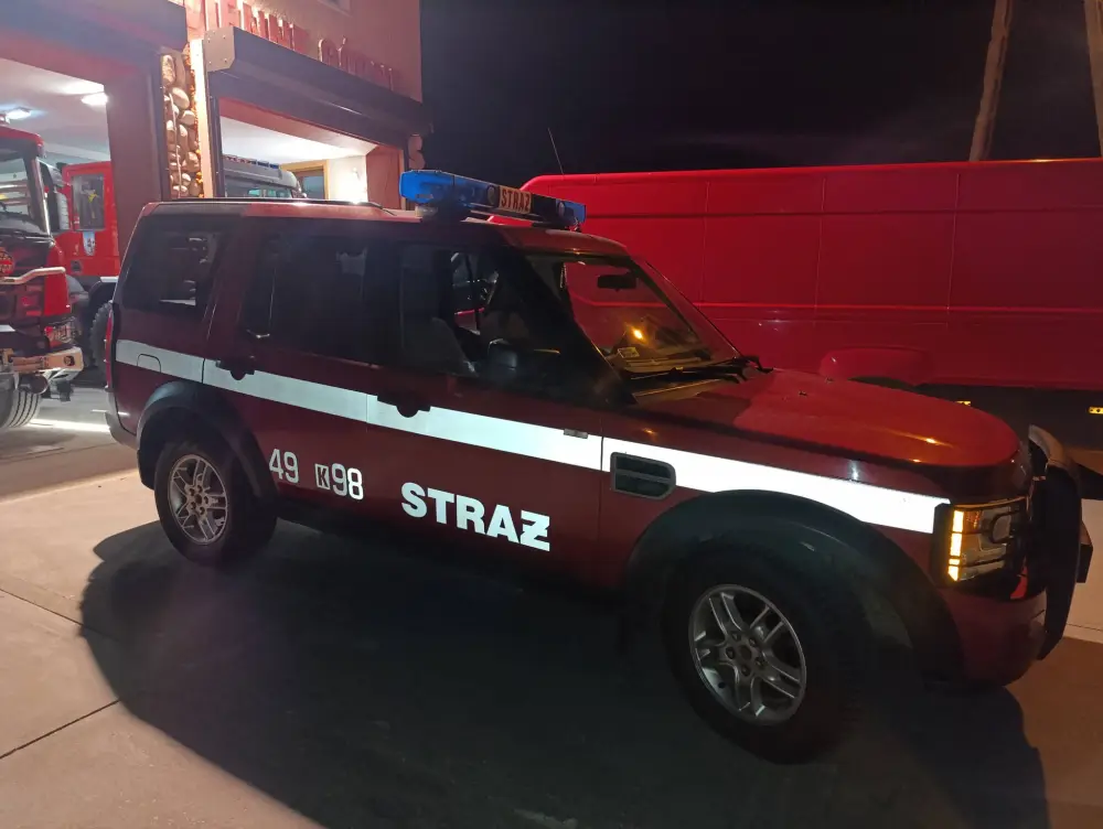 Nowy wóz dla strażaków z OSP Czerwienne Górne. Wzmocnienie gotowości bojowej