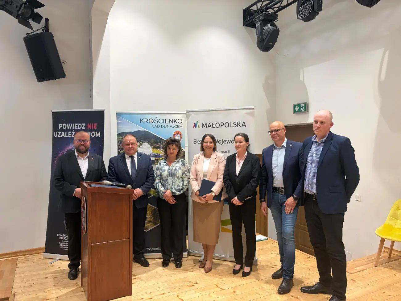 Ważna konferencja w Krościenku nad Dunajcem. Przedstawiciele służb i samorządów debatowali o współczesnych zagrożeniach