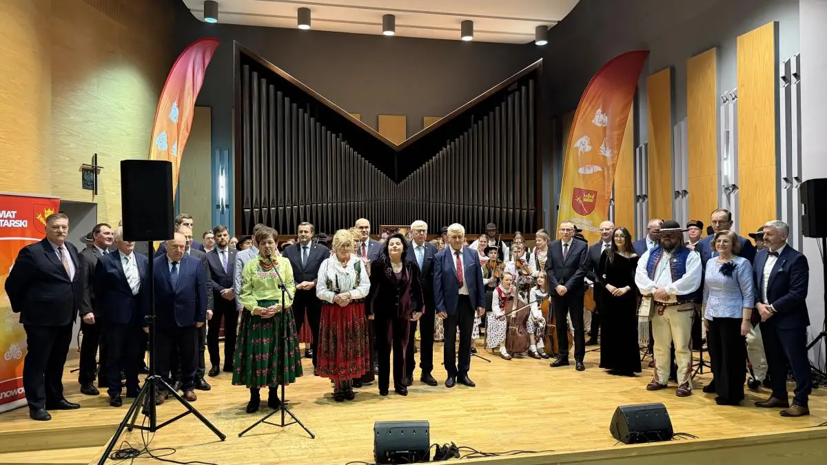 2025 w Powiecie Nowotarskim. Rok inwestycji, edukacji i wsparcia społecznego