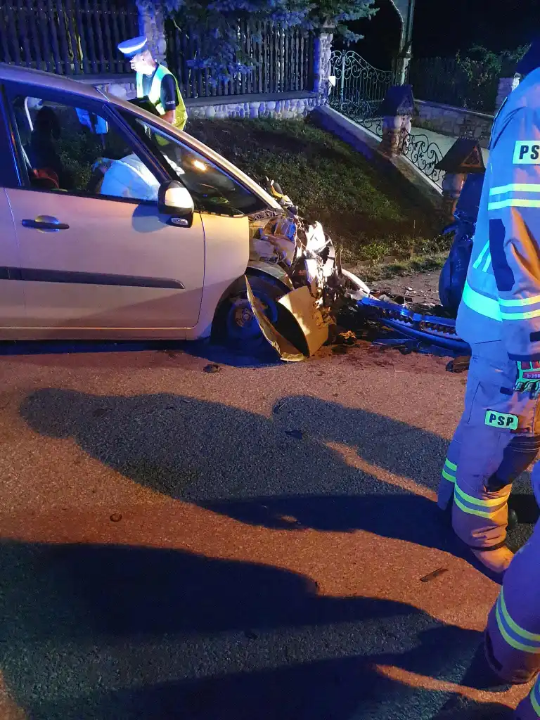 Czołówka w Leśnicy. 5 osób rannych, w tym dzieci