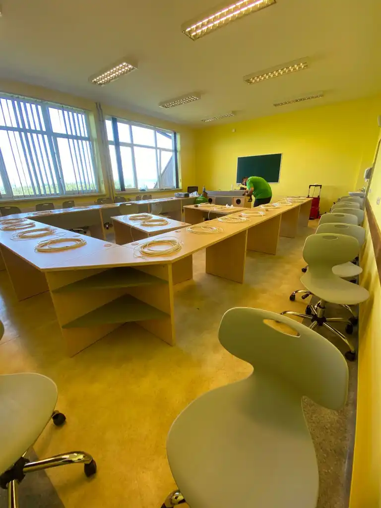 Nowoczesne pracownie i odnowione sale w szkołach gminy Poronin