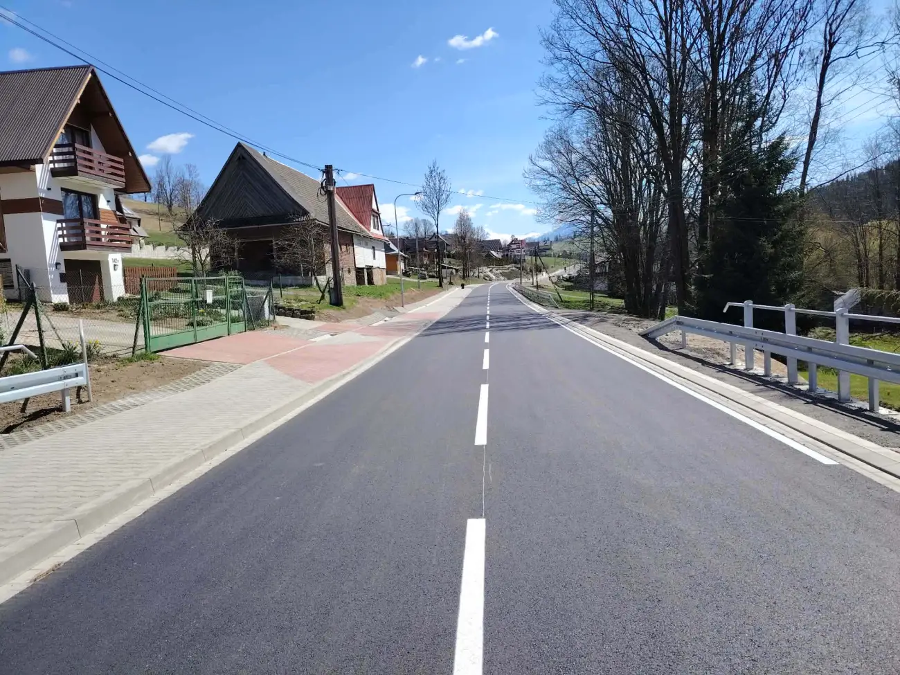 Nowy chodnik już służy mieszkańcom. Gmina zapowiada kolejne inwestycje