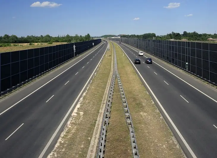Dokumentacja opóźniona, wariant trzeci bez zmian. GDDKiA odpowiada na zarzuty radnego