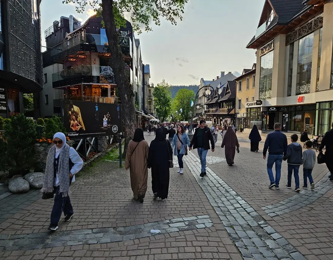 Zakopane liczy na udany sezon. Pomóc mają wznowione loty z Arabii Saudyjskiej do Polski