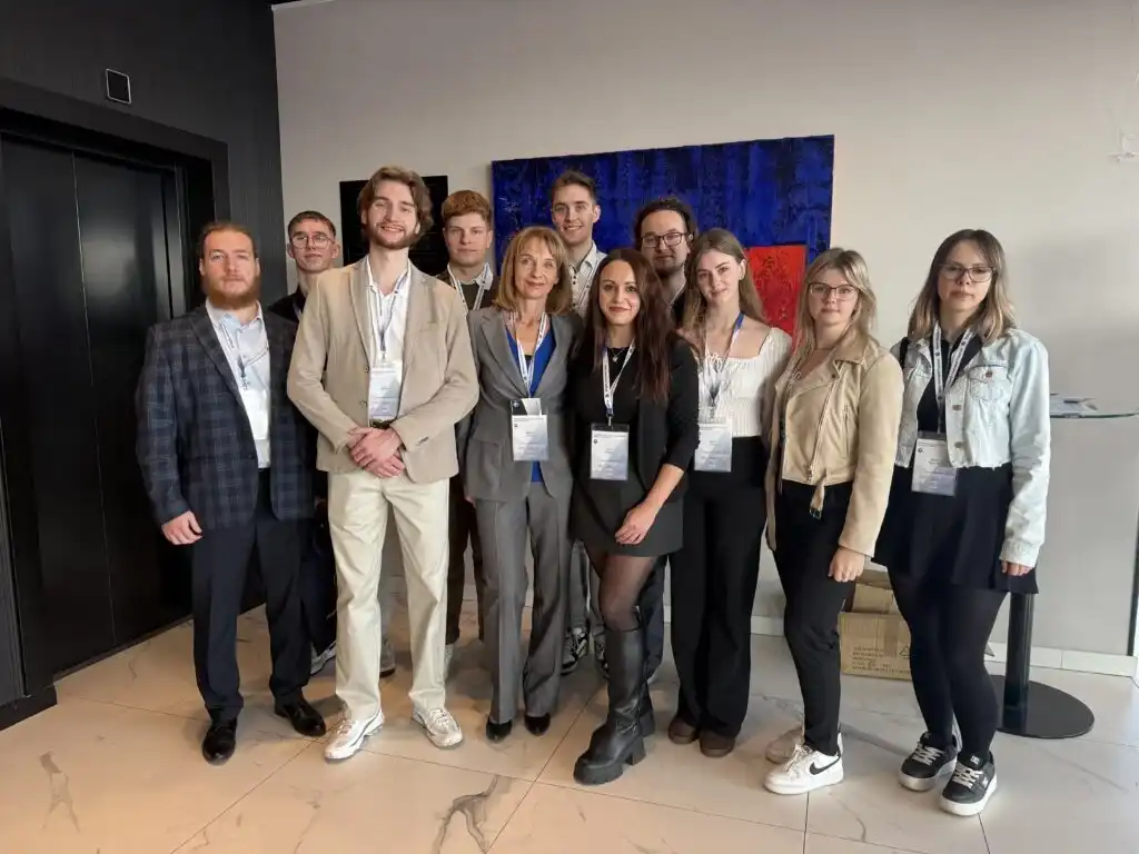 Sukces studentów FizjoMaster na krajowej konferencji fizjoterapeutów