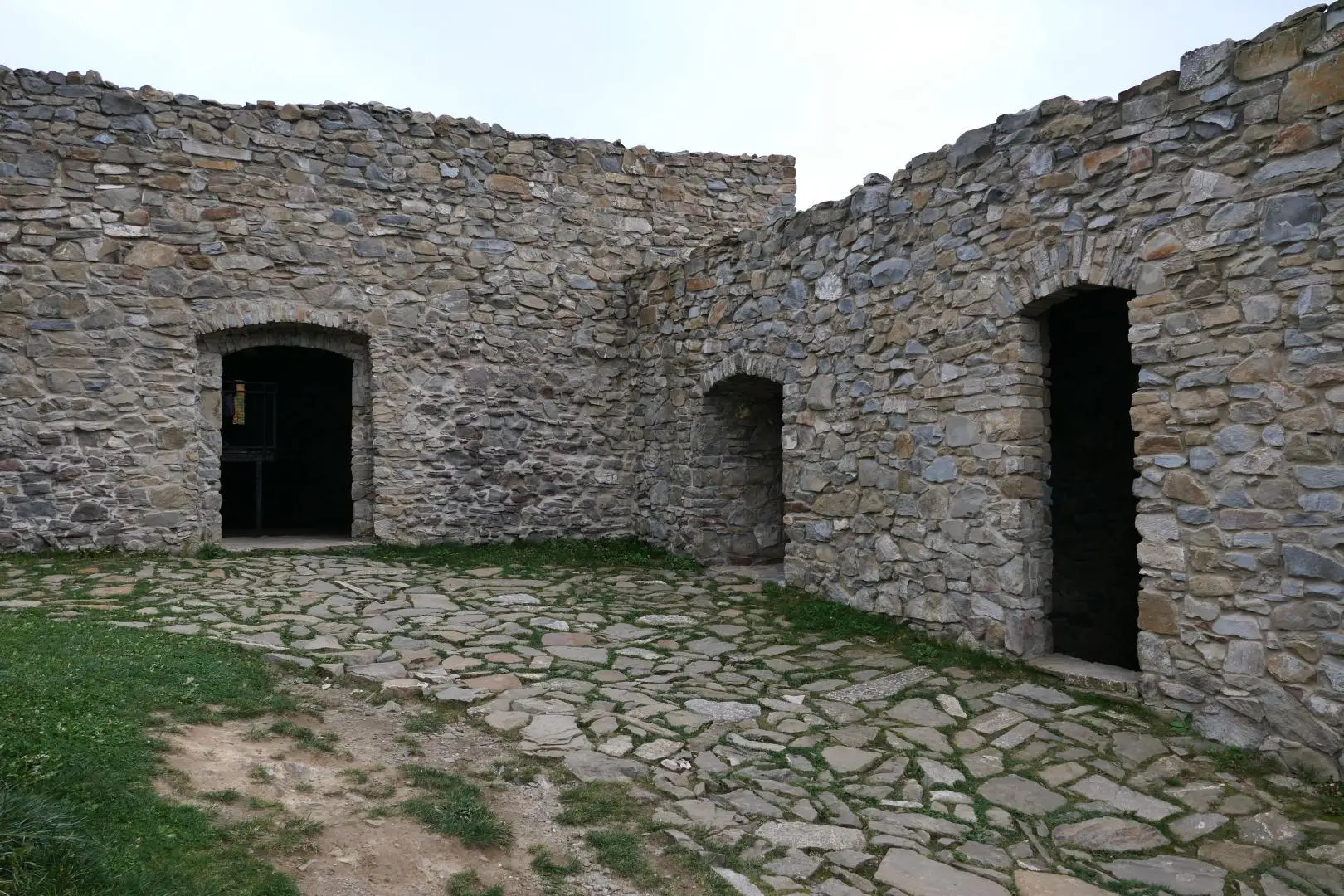 Ruiny Zamku w Rytrze